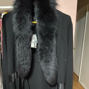 Black sweater with real fur